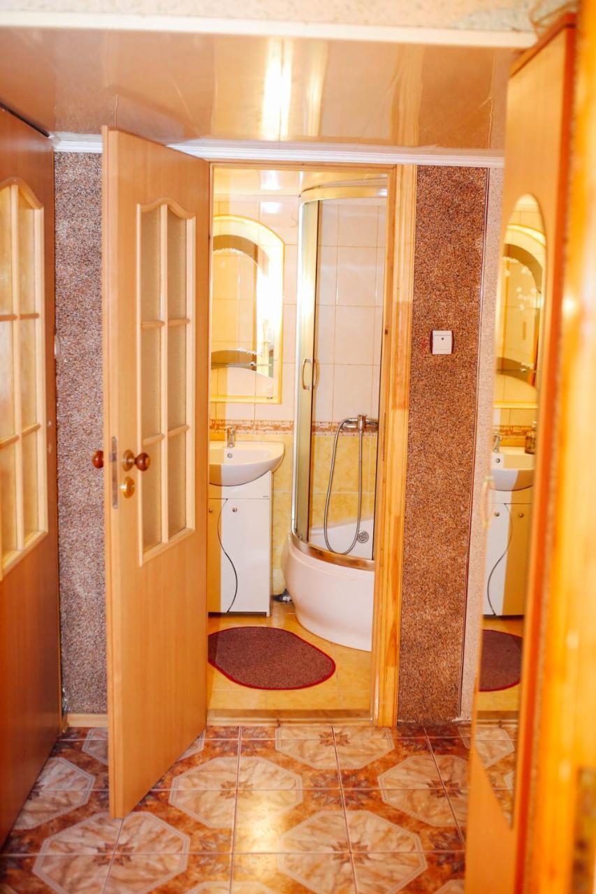 біля цирку Apartment