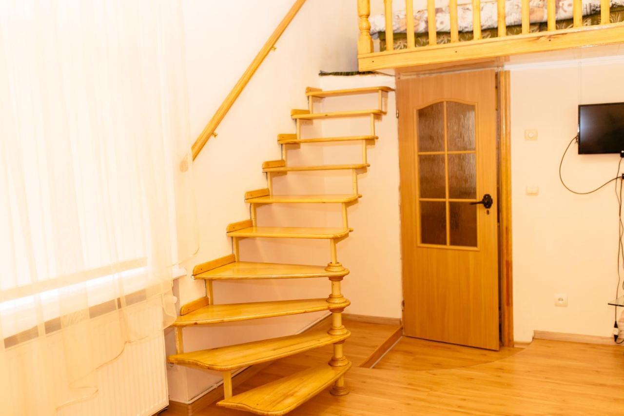Apartment біля цирку *